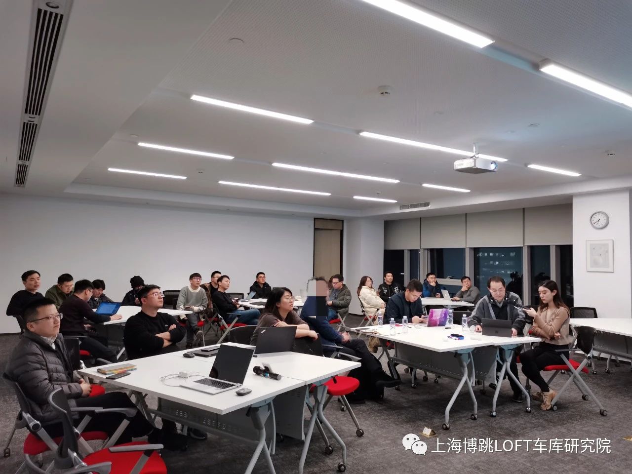 哈尔滨杭州LOFT车库专题会
